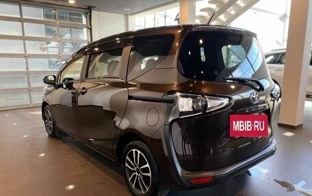 Toyota Sienta II, 2019 год, 1 850 000 рублей, 5 фотография