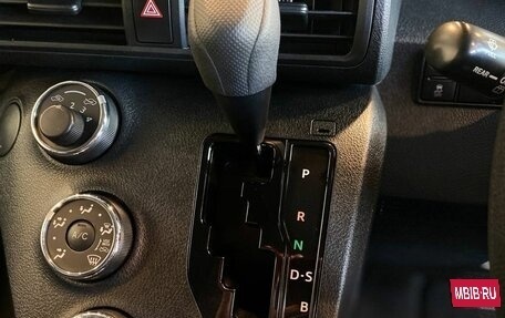 Toyota Sienta II, 2019 год, 1 850 000 рублей, 28 фотография