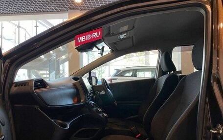 Toyota Sienta II, 2019 год, 1 850 000 рублей, 26 фотография