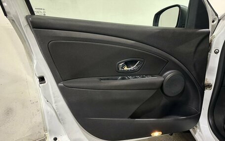 Renault Fluence I, 2013 год, 450 000 рублей, 13 фотография