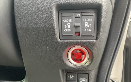 Honda N-BOX II, 2021 год, 795 000 рублей, 11 фотография