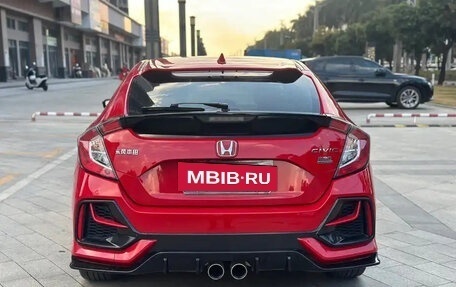 Honda Civic, 2022 год, 1 560 000 рублей, 6 фотография