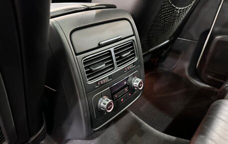 Volkswagen Touareg III, 2011 год, 2 300 000 рублей, 10 фотография