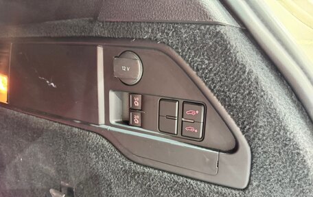 Volkswagen Touareg III, 2011 год, 2 300 000 рублей, 14 фотография