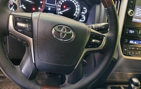 Toyota Land Cruiser 200, 2018 год, 6 590 000 рублей, 11 фотография