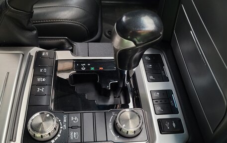 Toyota Land Cruiser 200, 2018 год, 6 590 000 рублей, 16 фотография