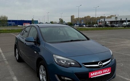Opel Astra J, 2013 год, 1 070 000 рублей, 9 фотография