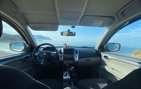 Mitsubishi Pajero Sport II рестайлинг, 2012 год, 1 850 000 рублей, 3 фотография