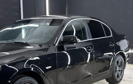 BMW 5 серия, 2006 год, 1 050 000 рублей, 3 фотография