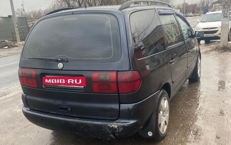 Volkswagen Sharan I рестайлинг, 1998 год, 270 000 рублей, 2 фотография
