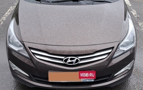 Hyundai Solaris II рестайлинг, 2014 год, 1 000 000 рублей, 3 фотография