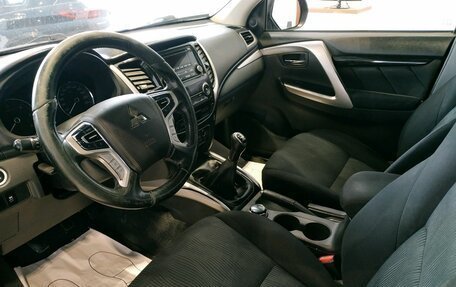 Mitsubishi Pajero Sport III рестайлинг, 2020 год, 1 939 000 рублей, 8 фотография