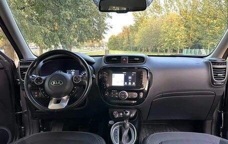 KIA Soul II рестайлинг, 2017 год, 1 800 000 рублей, 9 фотография