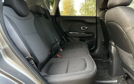 KIA Soul II рестайлинг, 2017 год, 1 800 000 рублей, 11 фотография