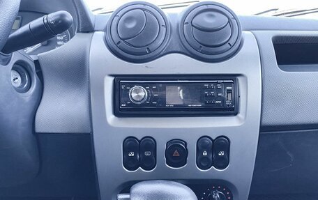 Renault Sandero I, 2011 год, 390 000 рублей, 17 фотография
