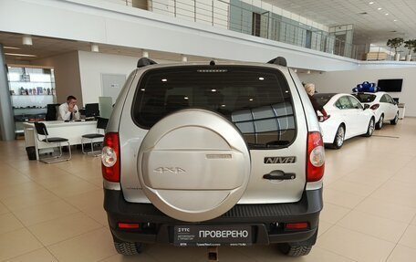 Chevrolet Niva I рестайлинг, 2015 год, 471 000 рублей, 6 фотография