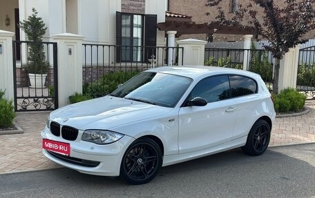 BMW 1 серия, 2011 год, 999 999 рублей, 4 фотография