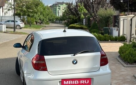 BMW 1 серия, 2011 год, 999 999 рублей, 7 фотография