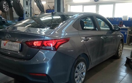 Hyundai Solaris II рестайлинг, 2019 год, 1 325 000 рублей, 3 фотография