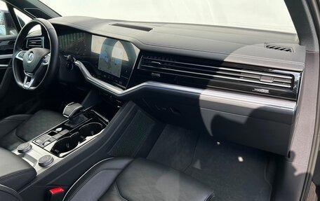 Volkswagen Touareg III, 2020 год, 4 737 000 рублей, 9 фотография