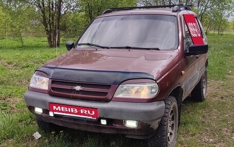Chevrolet Niva I рестайлинг, 2004 год, 265 000 рублей, 2 фотография