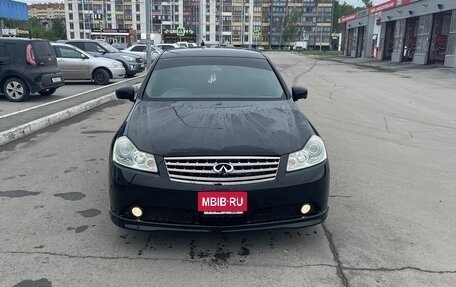 Nissan Fuga I, 2005 год, 1 100 000 рублей, 2 фотография