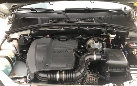 Chevrolet Niva I рестайлинг, 2015 год, 675 000 рублей, 12 фотография