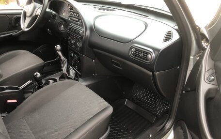 Chevrolet Niva I рестайлинг, 2015 год, 675 000 рублей, 7 фотография
