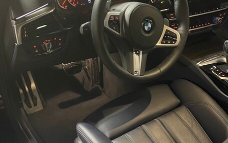 BMW 5 серия, 2020 год, 5 800 000 рублей, 4 фотография