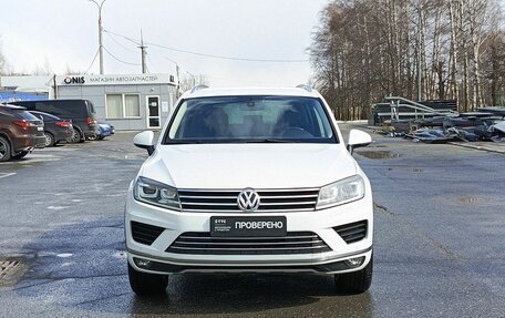 Volkswagen Touareg III, 2016 год, 2 600 000 рублей, 2 фотография