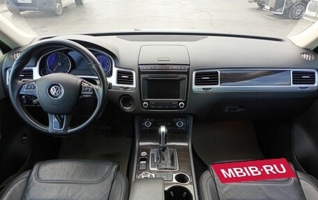 Volkswagen Touareg III, 2016 год, 2 600 000 рублей, 14 фотография