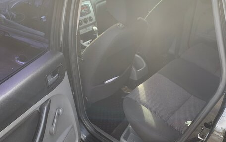 Ford Focus II рестайлинг, 2011 год, 590 000 рублей, 8 фотография
