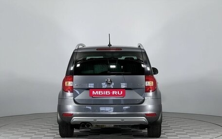 Skoda Yeti I рестайлинг, 2017 год, 1 429 000 рублей, 6 фотография