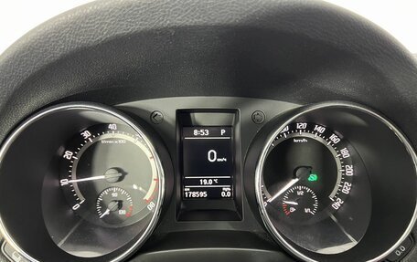 Skoda Yeti I рестайлинг, 2017 год, 1 429 000 рублей, 13 фотография