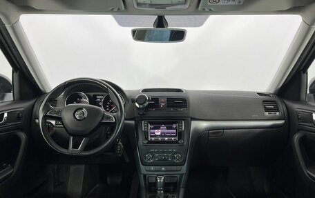 Skoda Yeti I рестайлинг, 2017 год, 1 429 000 рублей, 15 фотография