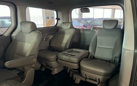 Hyundai Grand Starex Grand Starex I рестайлинг 2, 2011 год, 1 649 000 рублей, 7 фотография