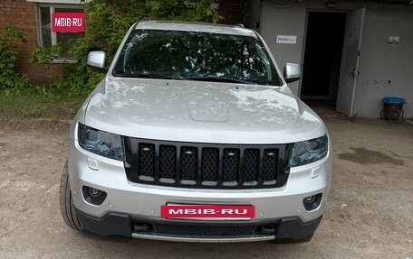Jeep Grand Cherokee, 2012 год, 2 150 000 рублей, 3 фотография