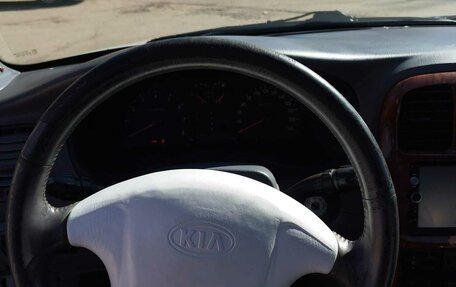 KIA Magentis I, 2001 год, 350 000 рублей, 11 фотография