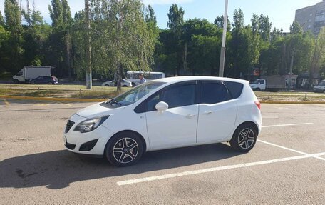 Opel Meriva, 2011 год, 697 777 рублей, 4 фотография