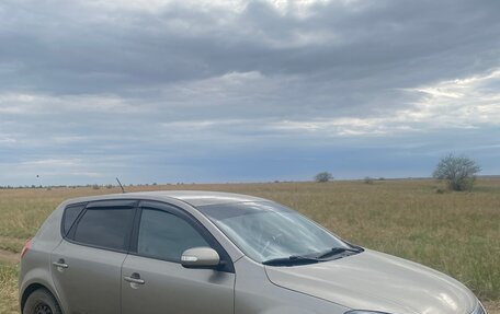 KIA cee'd I рестайлинг, 2010 год, 580 000 рублей, 5 фотография