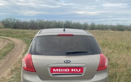 KIA cee'd I рестайлинг, 2010 год, 580 000 рублей, 2 фотография
