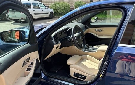 BMW 3 серия, 2019 год, 3 650 000 рублей, 5 фотография