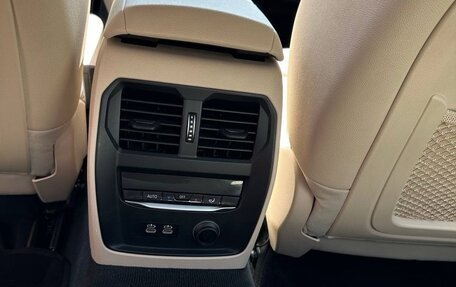 BMW 3 серия, 2019 год, 3 650 000 рублей, 9 фотография
