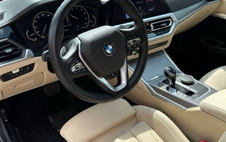 BMW 3 серия, 2019 год, 3 650 000 рублей, 6 фотография