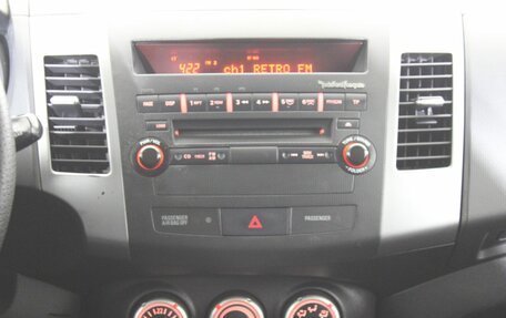 Mitsubishi Outlander III рестайлинг 3, 2008 год, 980 000 рублей, 11 фотография