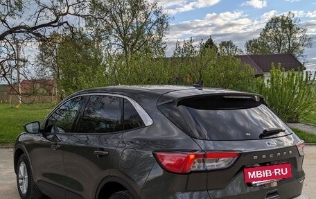 Ford Escape, 2020 год, 2 250 000 рублей, 5 фотография