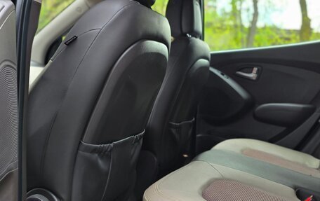 Hyundai ix35 I рестайлинг, 2011 год, 2 100 000 рублей, 14 фотография