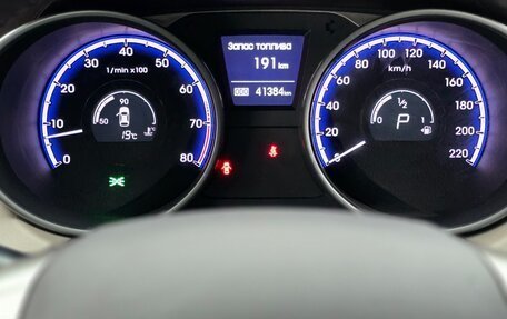 Hyundai ix35 I рестайлинг, 2011 год, 2 100 000 рублей, 16 фотография