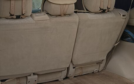Toyota Land Cruiser Prado 120 рестайлинг, 2007 год, 2 300 000 рублей, 8 фотография