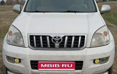 Toyota Land Cruiser Prado 120 рестайлинг, 2007 год, 2 300 000 рублей, 6 фотография